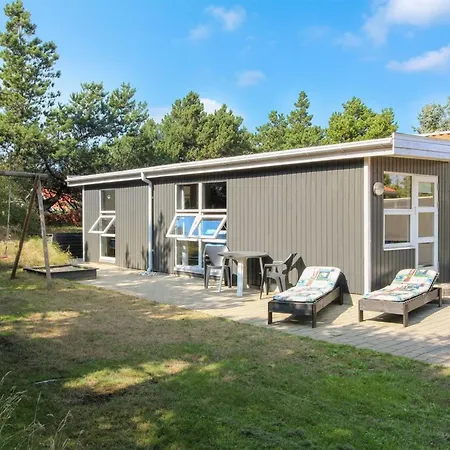 Prázdninový dům Rokil - 400m From The Sea By Interhome *