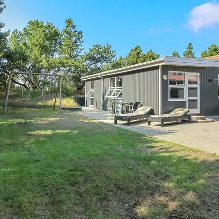 Rokil - 400m From The Sea By Interhome