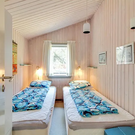 Rokil - 400m From The Sea By Interhome Feriehus
