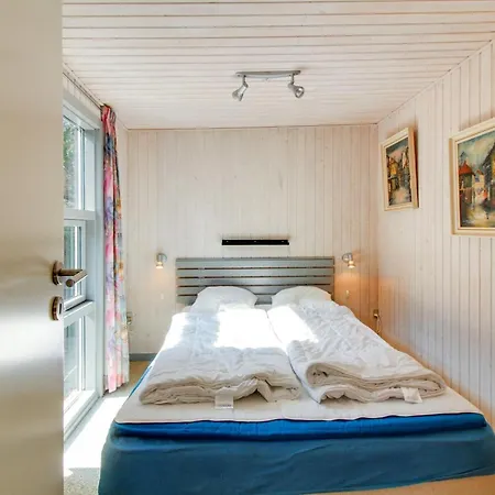 Rokil - 400m From The Sea By Interhome Blåvand