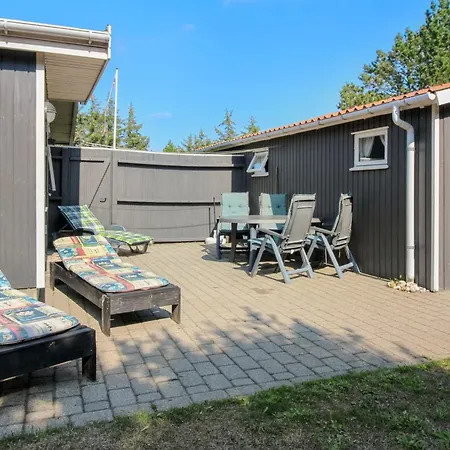 Rokil - 400m From The Sea By Interhome Feriehus *