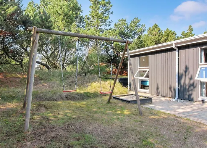 Rokil - 400m From The Sea By Interhome