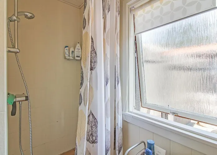 Rokil - 400m From The Sea By Interhome *